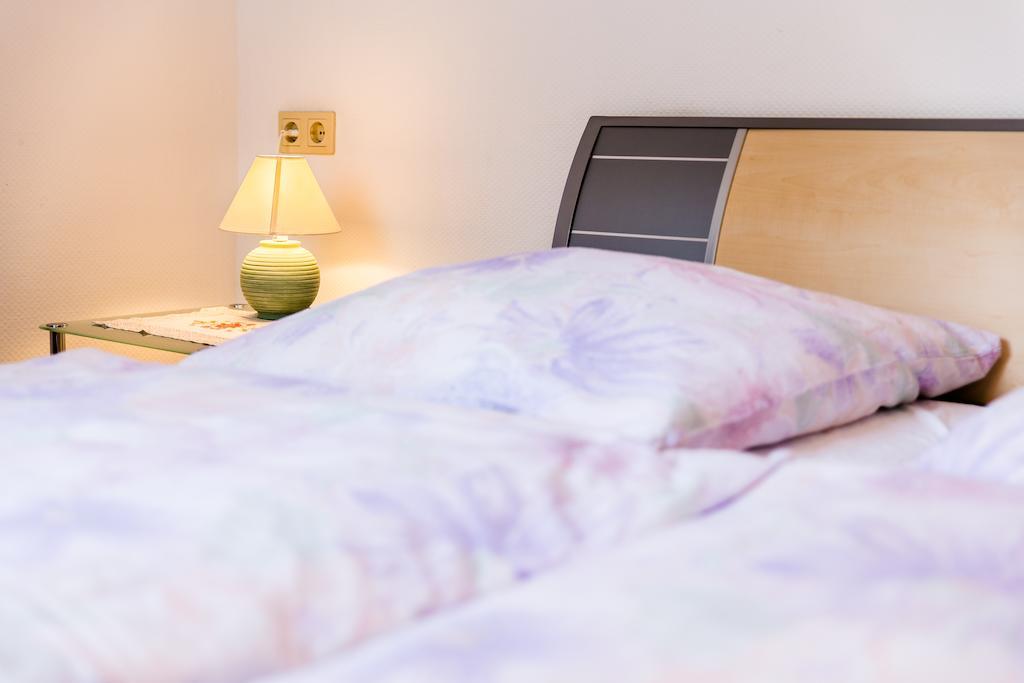 Ferienwohnung Koeln-Altstadt-Nord Colónia Quarto foto